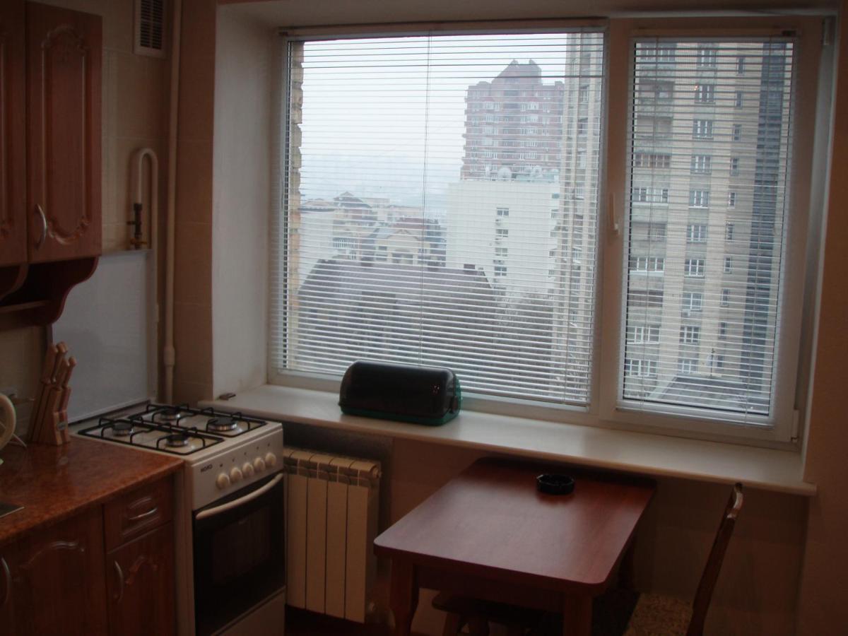 Квартира На Тургеневской Kyiv Exterior photo